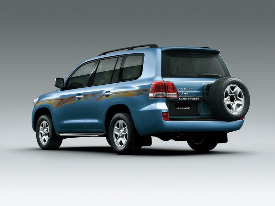 Toyota Land Cruiser 200 GX-R 2007 года  (UAE) (фото 2 из 3)